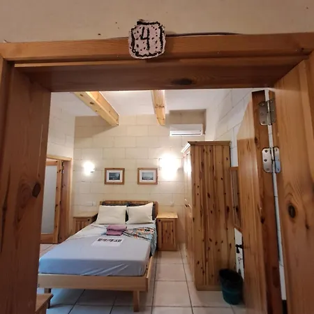 Rooms By Happy And Healthy Gozo * Fontana