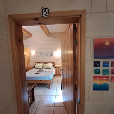 Rooms By Happy And Healthy Gozo 乡村民宿 *